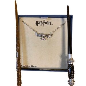 Harry Potter necklace/Jewelry with two mini wands